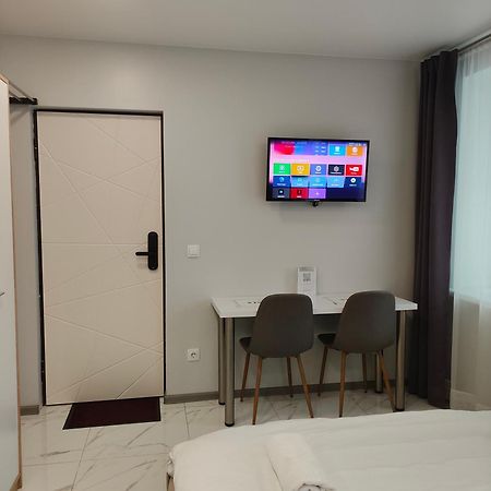 Pure Apartments Vip 2 Lviv Extérieur photo